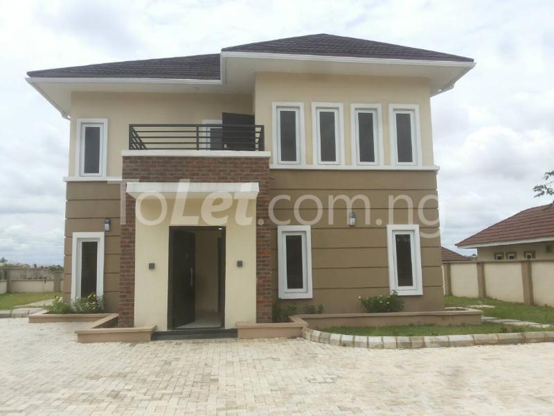 4 bedroom House for sale Kolapo Ishola Estate Akobo Ibadan Oyo (PID