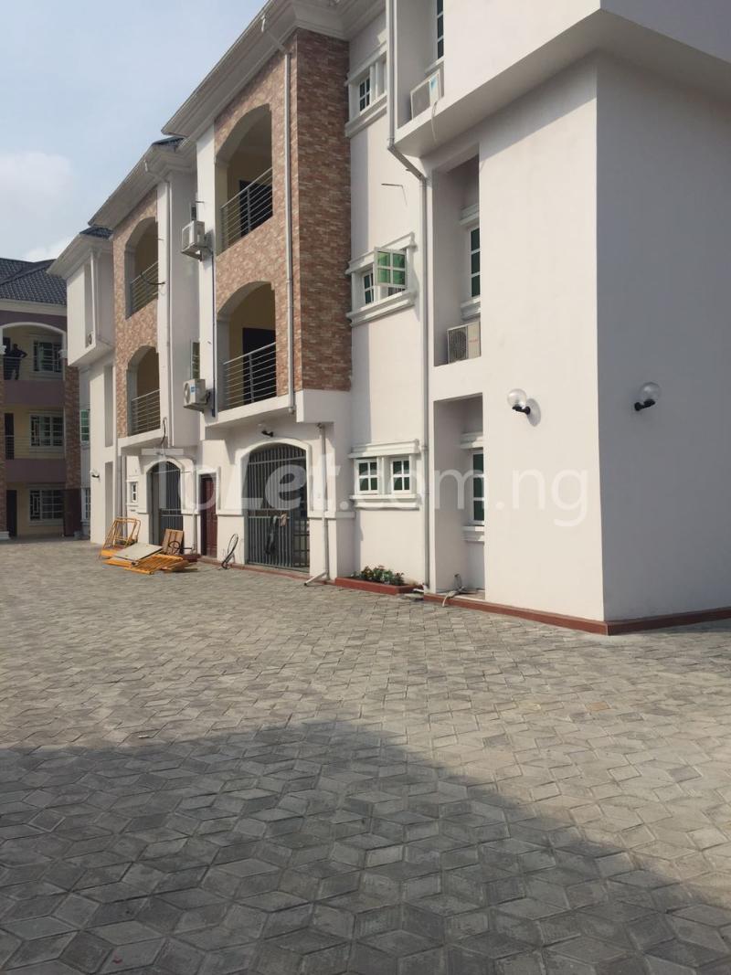 2 bedroom Flat / Apartment for rent Stadium Road Portharcourt/Aba