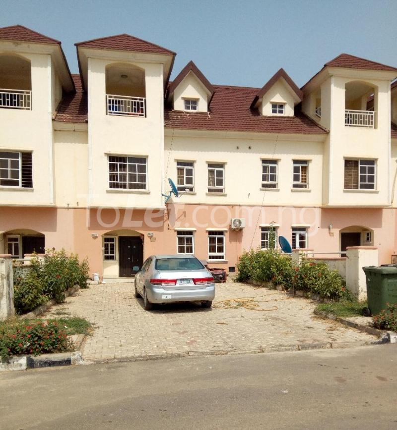 House for rent Off ApoLokogoma Road Gaduwa Abuja (PID N9304